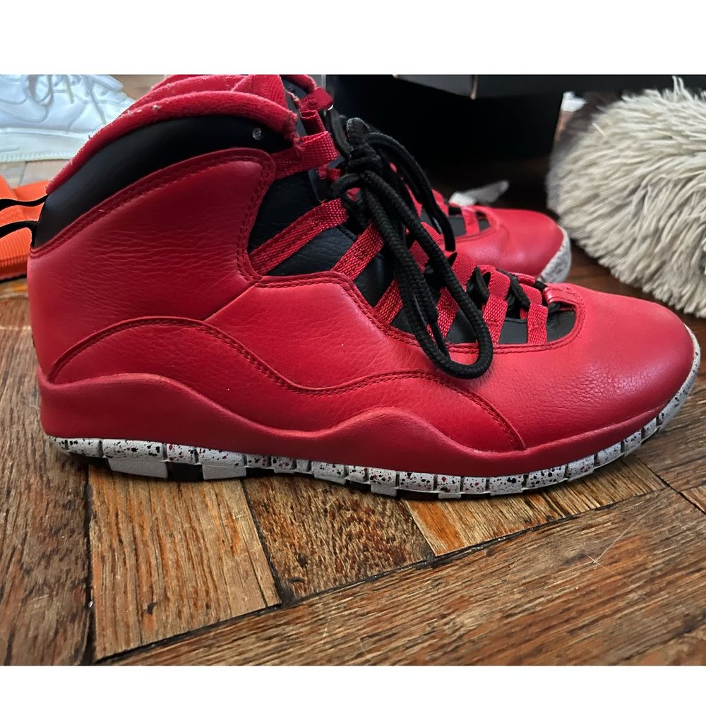 Retro 10 Air Jordan "Bulls Over Broadway"